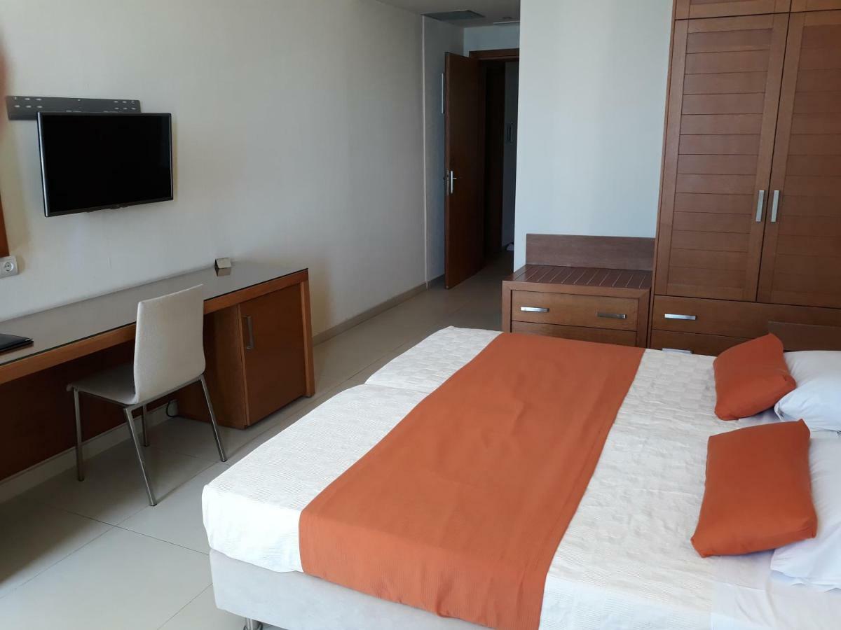 לרפטרה El Greco Hotel מראה חיצוני תמונה
